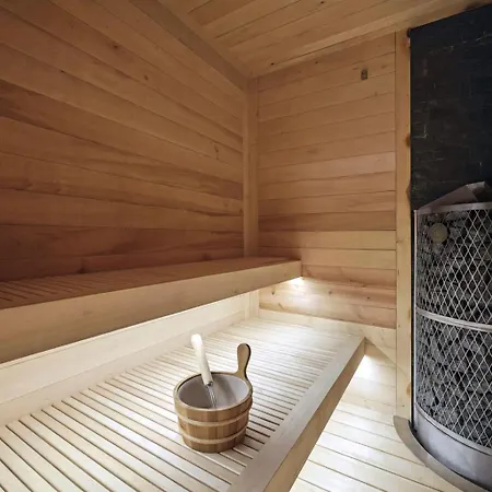 Le Planey Gem Chalet *